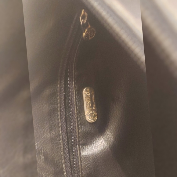 Authentic vintage, Fendi Shoulder bag, great condition 👨‍🍳💋 - Picture 5 of 5